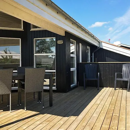 6 Person In Ronde-by Traum Vakantiehuis